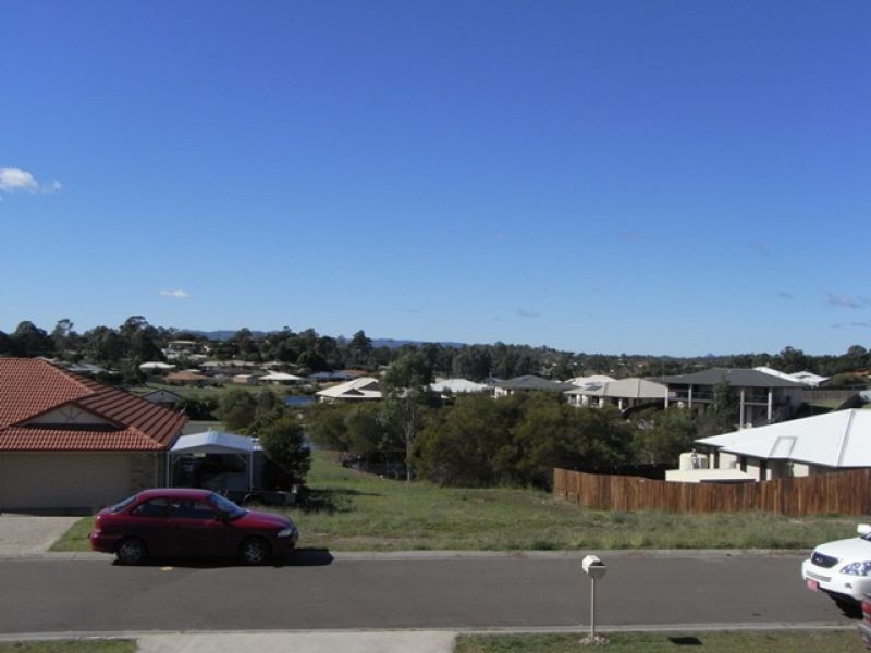 22 Federation Court, Southside QLD 4570
