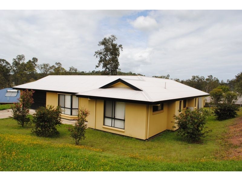 2 OXFORD Court, Southside QLD 4570
