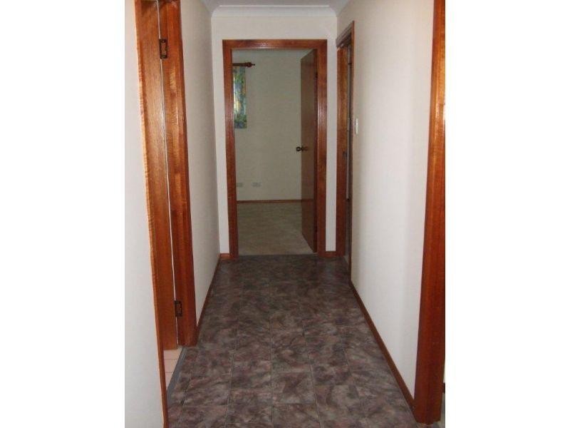 11 FURNESS Road, Southside QLD 4570