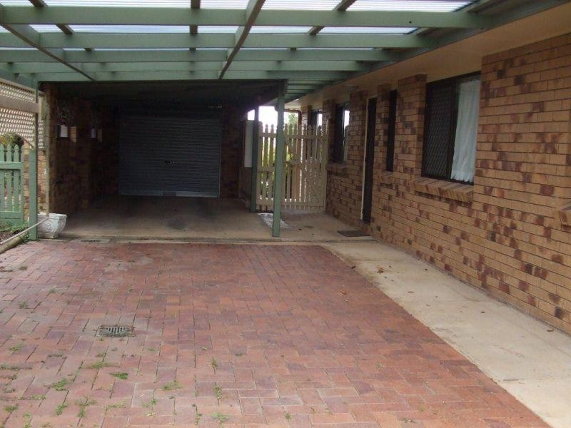 11 FURNESS Road, Southside QLD 4570