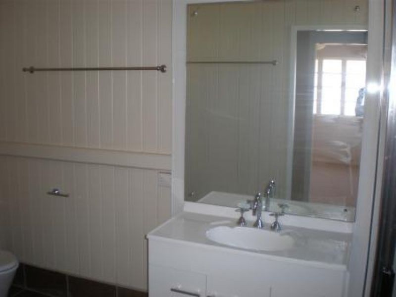15 Bridge Street, Kilkivan QLD 4600