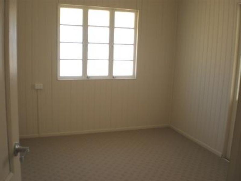 15 Bridge Street, Kilkivan QLD 4600