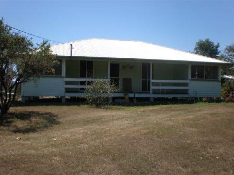 12 James Street, Kilkivan QLD 4600