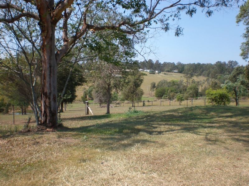 30 Taylor Road, Veteran QLD 4570