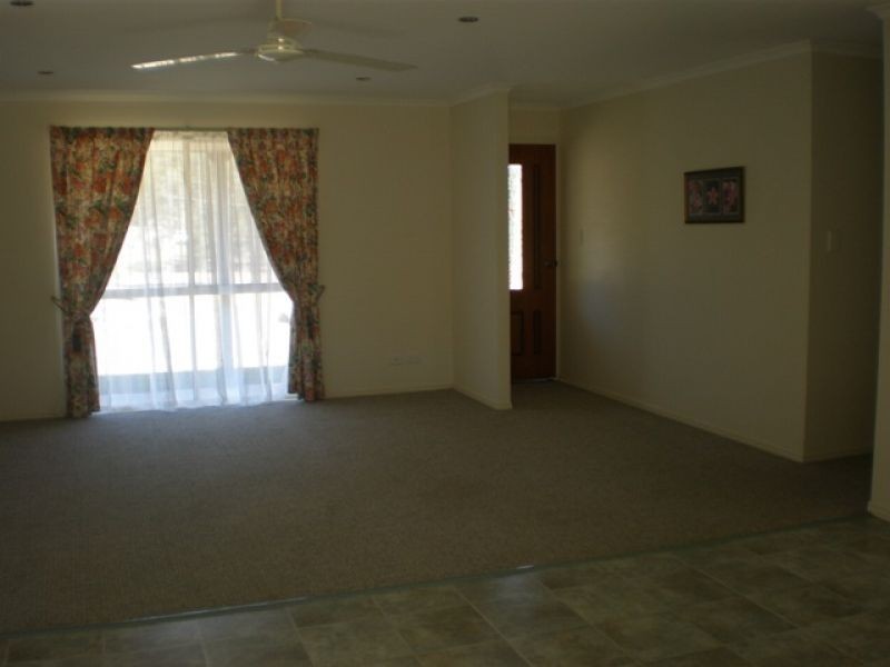 98 Lynne Drive, Curra QLD 4570
