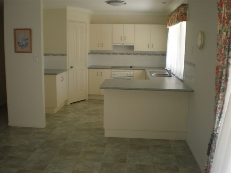98 Lynne Drive, Curra QLD 4570