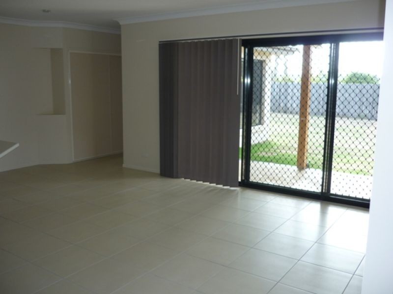 63 Gympie View Drive, Southside QLD 4570