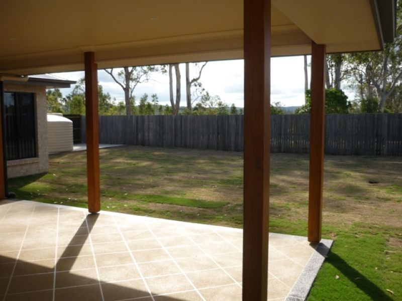 63 Gympie View Drive, Southside QLD 4570