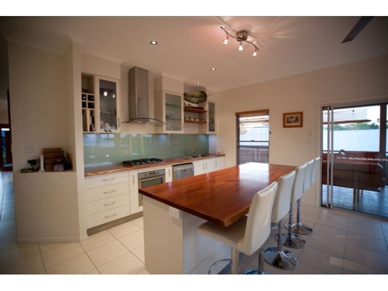 48 Directors Circuit, Jones Hill QLD 4570