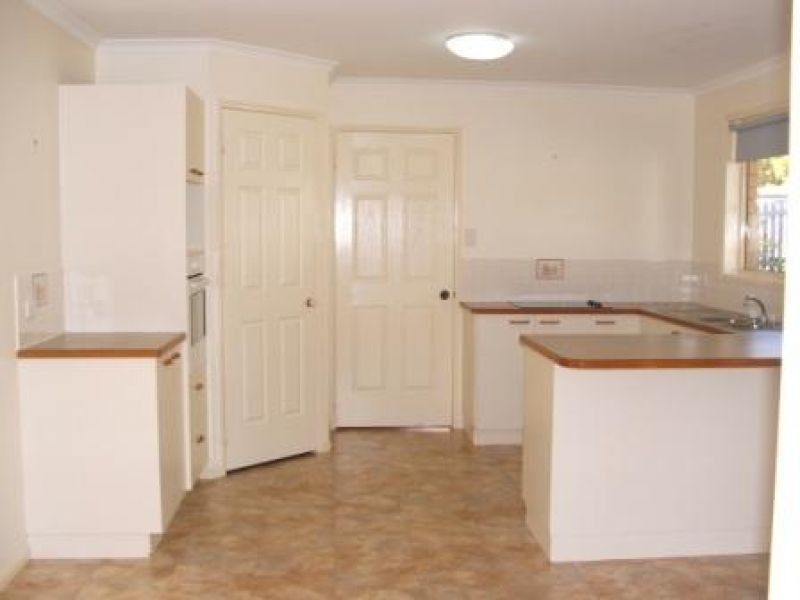 4 Banksia Drive, Gympie QLD 4570