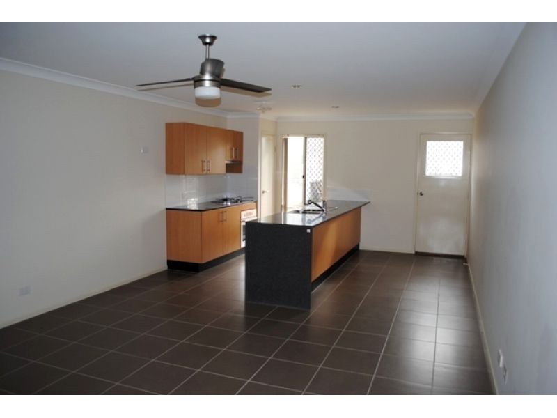 14 Vista Close, Southside QLD 4570