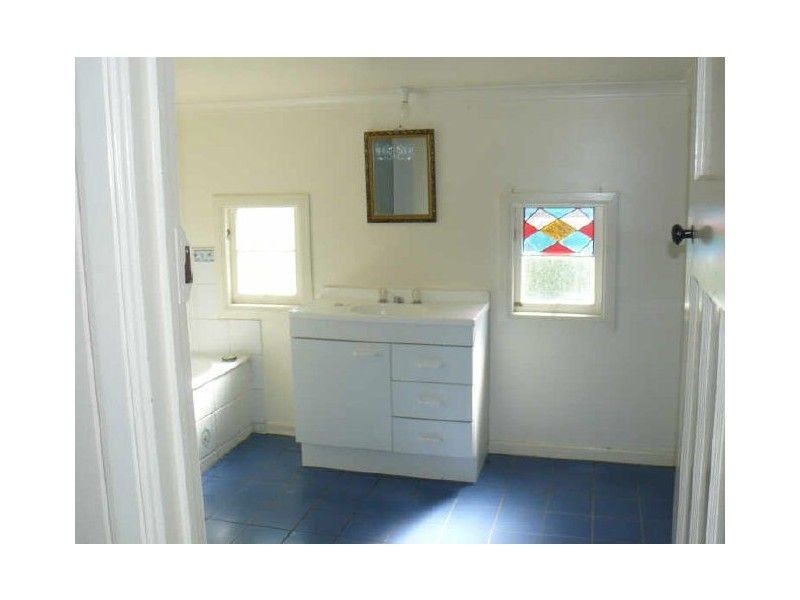 4 Flynn Road, Gympie QLD 4570