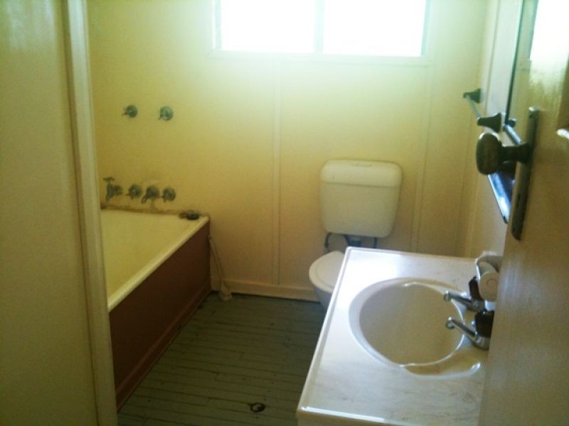 55 Bligh Street, Kilkivan QLD 4600