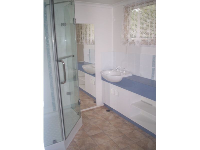 33 Barnes Street, Goomeri QLD 4601