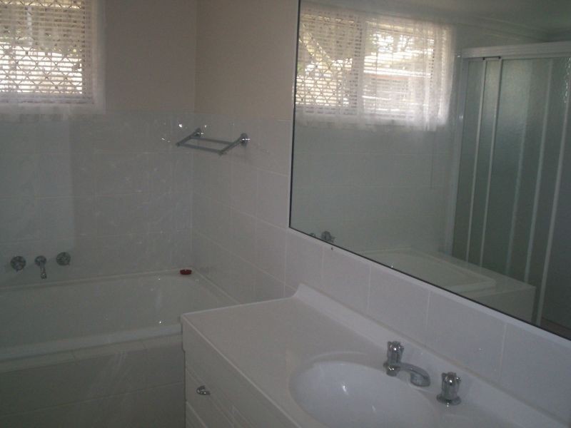 33 Barnes Street, Goomeri QLD 4601