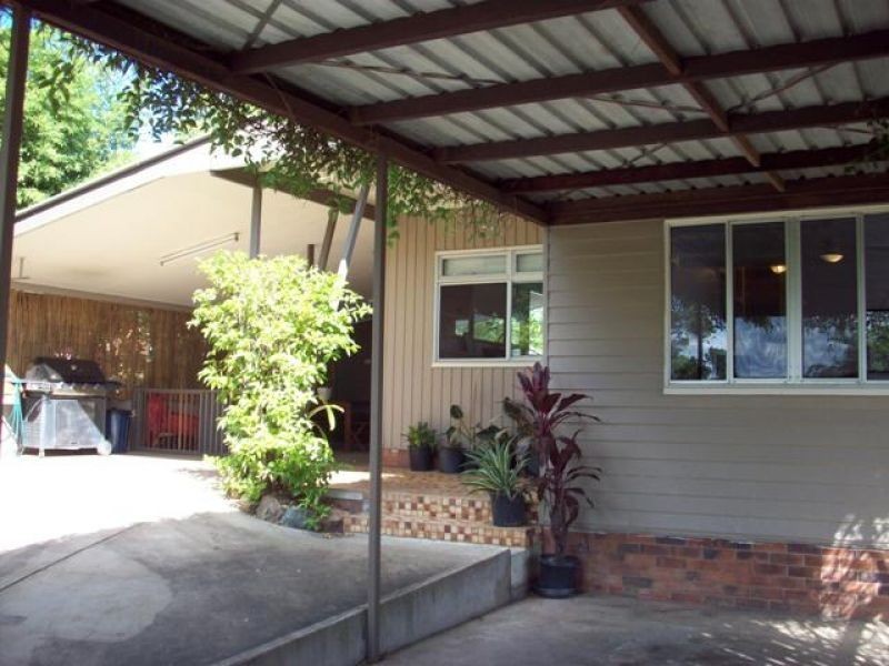 32 Bath Terrace, Gympie QLD 4570
