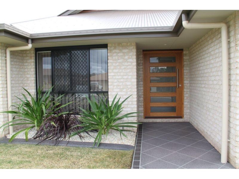 85 Gympie View Drive, Southside QLD 4570