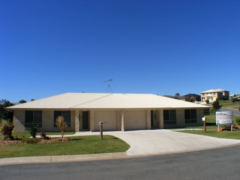 5b Vista Close, Southside QLD 4570
