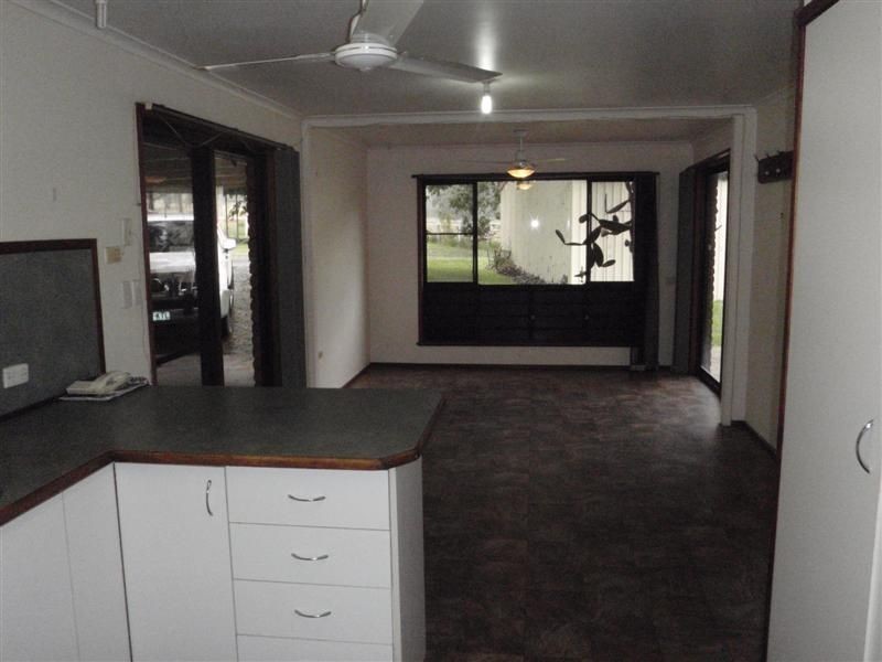 171 Allen Road, Chatsworth QLD 4570