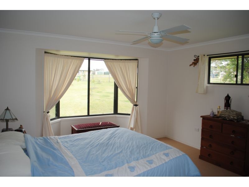 6 Tea Tree Court, The Palms QLD 4570