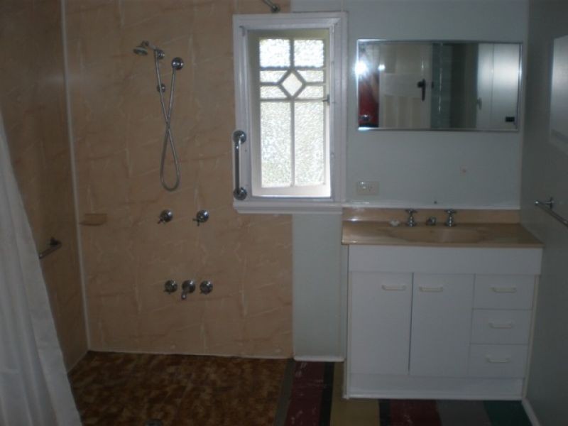 24 Smyth Street, Gympie QLD 4570