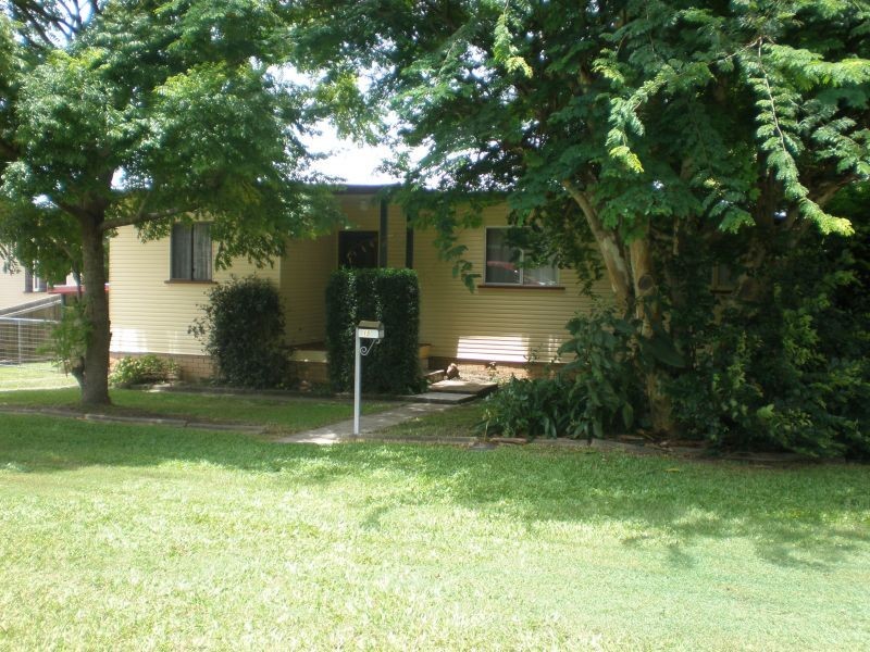 15 Noosa Road, Monkland QLD 4570