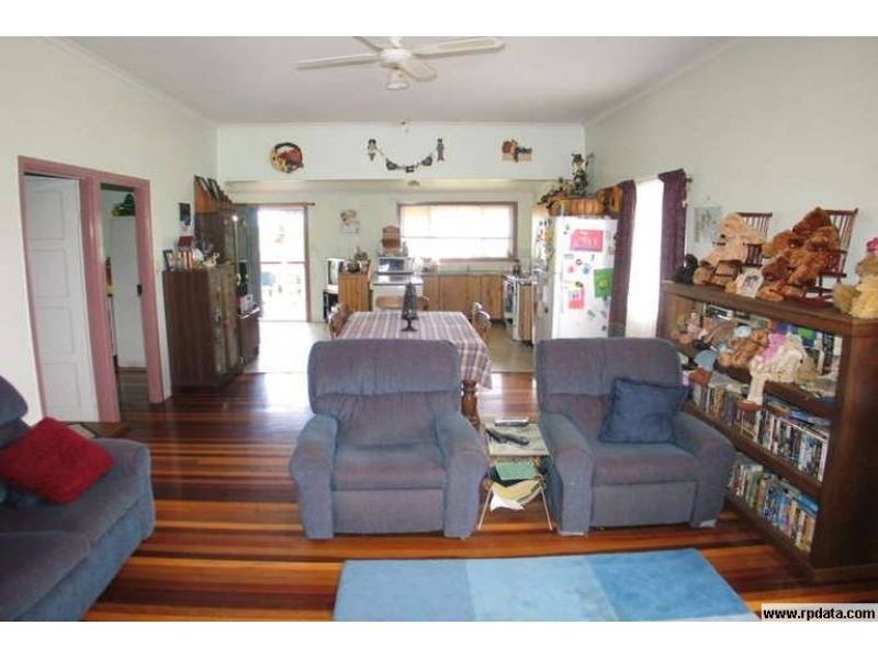 43 Hillton Road, Gympie QLD 4570