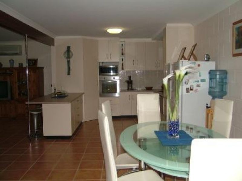 1, 6 Bowlers Drive, Gympie QLD 4570