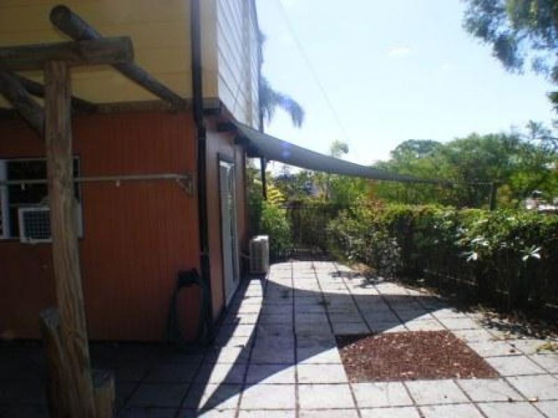 28 Young Street, Gympie QLD 4570