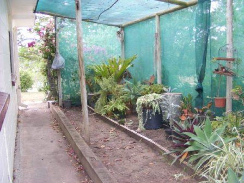 3 School Street, Kilkivan QLD 4600