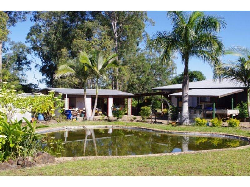 Mcintosh Creek QLD 4570