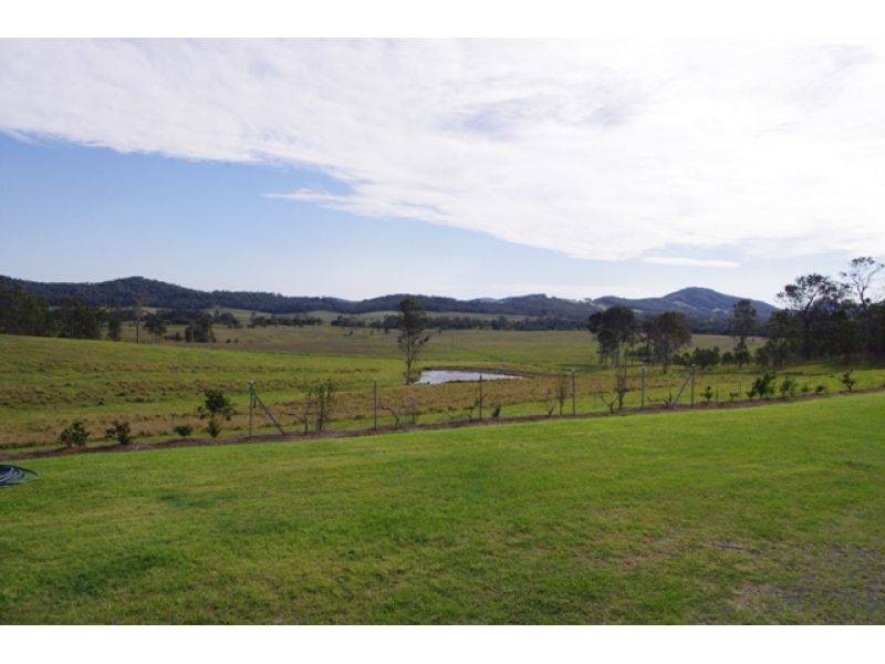 569 Counter Road, Wolvi QLD 4570