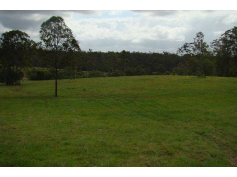 600 Deveron Road, Glenwood QLD 4570