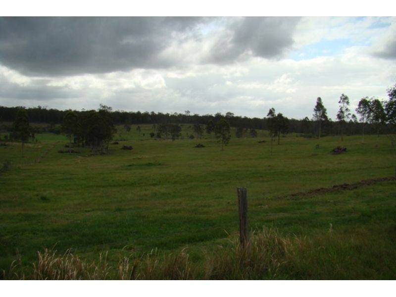 600 Deveron Road, Glenwood QLD 4570