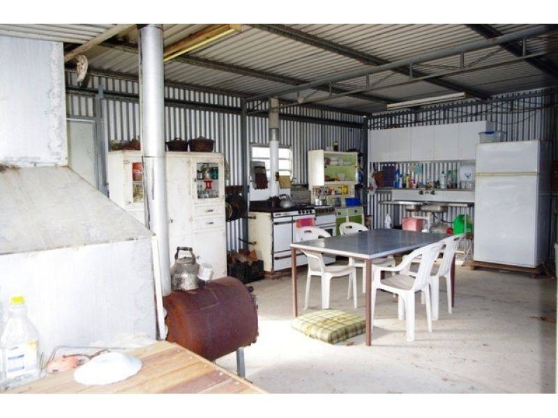 476 Ettrickdale Road, Booubyjan QLD 4601