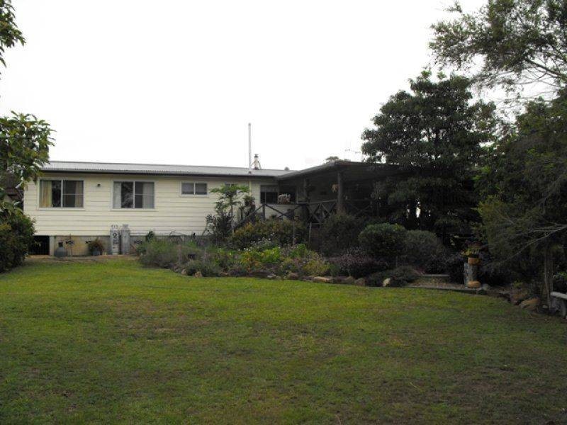 493 BECKMANS Road, Glenwood QLD 4570