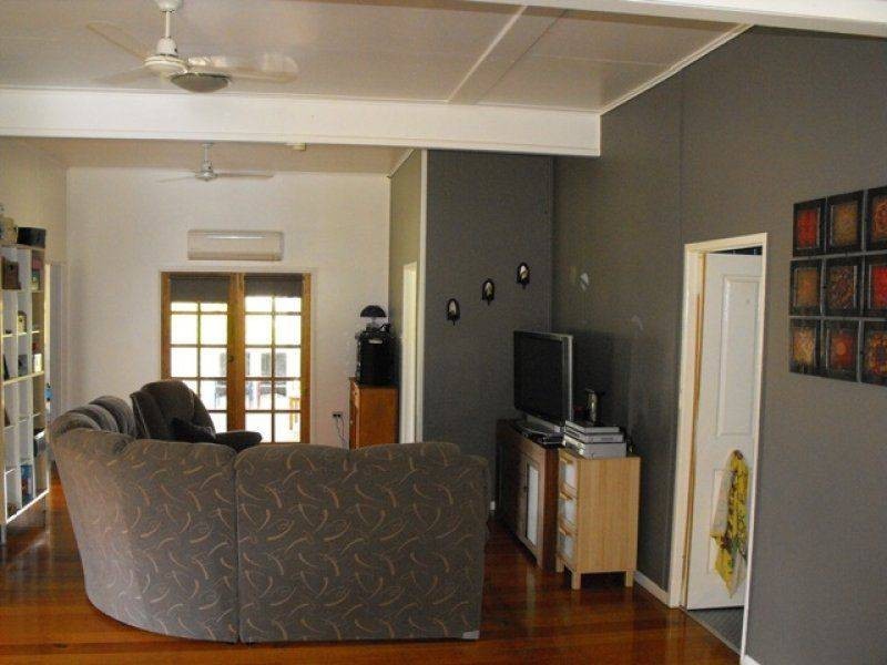 894 Upper Widgee Road, Widgee QLD 4570