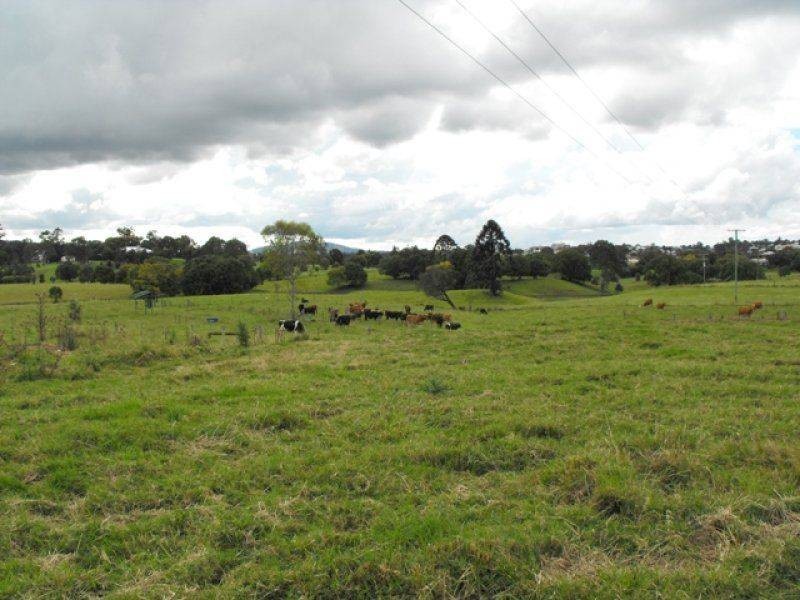 21 POWER Road, Southside QLD 4570