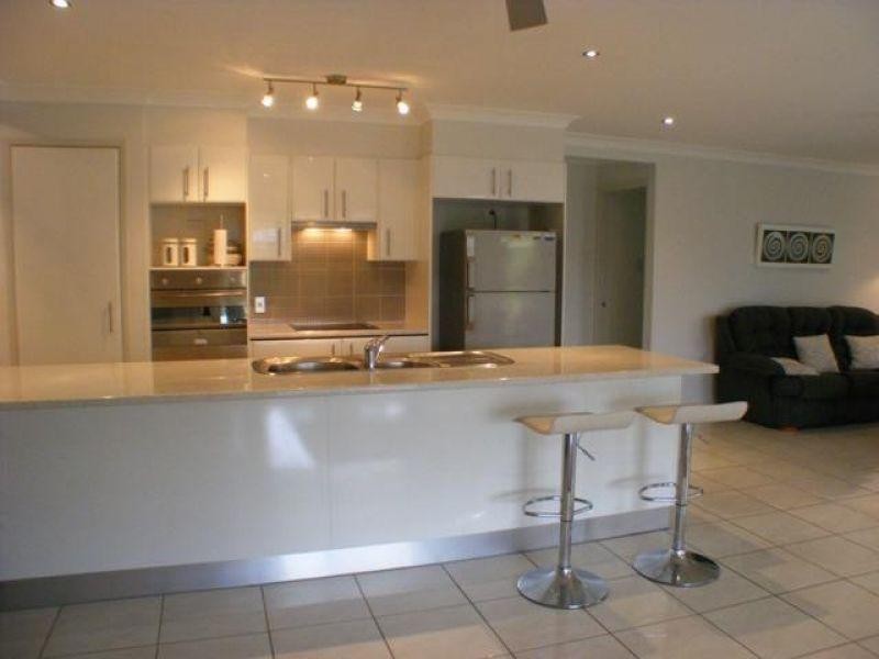 1 Moreton Crt, Gympie QLD 4570