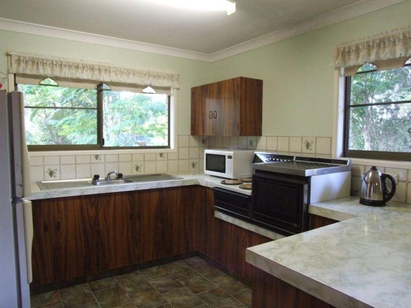62 Watson Road, Southside QLD 4570