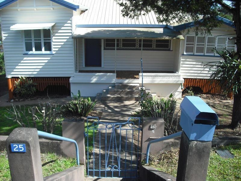 25 Crown Road, Gympie QLD 4570