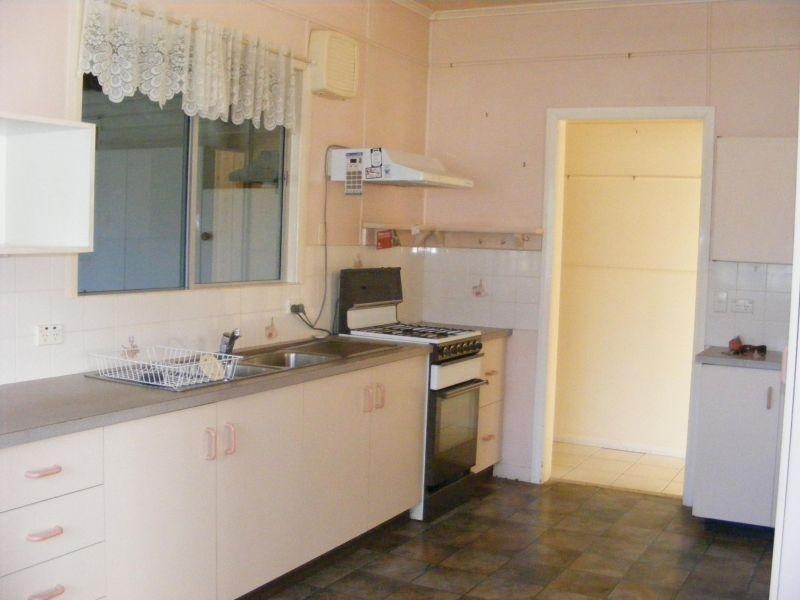 22 Carrington Avenue, Gympie QLD 4570