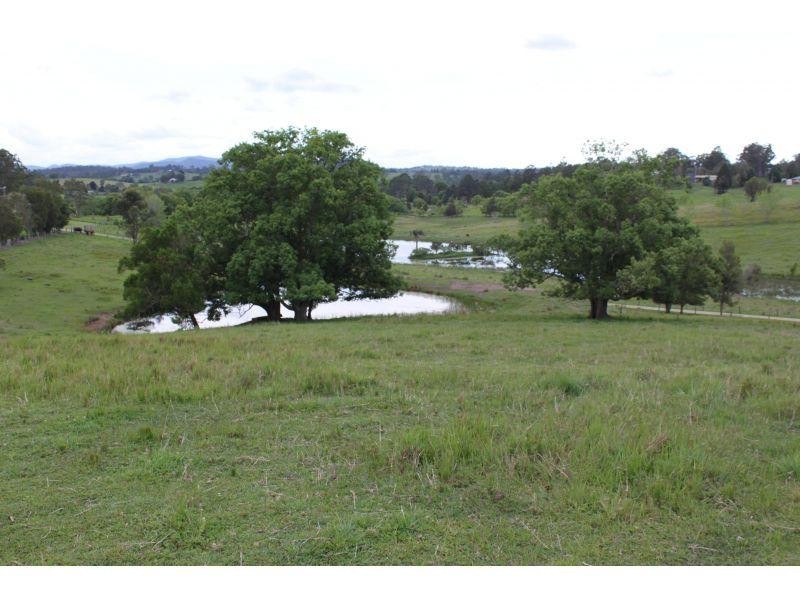 34 Tompkins Road, Veteran QLD 4570