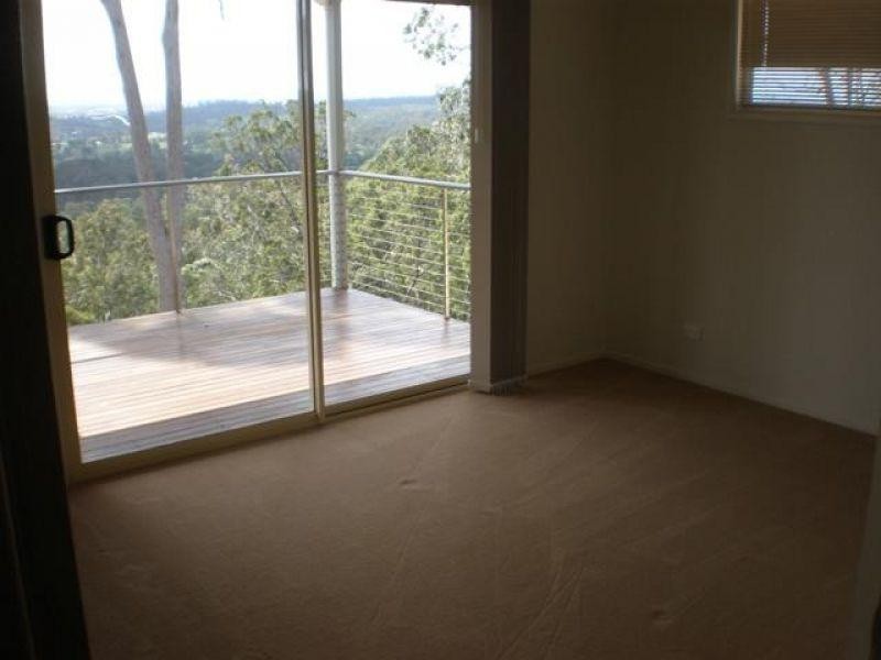 196 Benian Road, The Palms QLD 4570