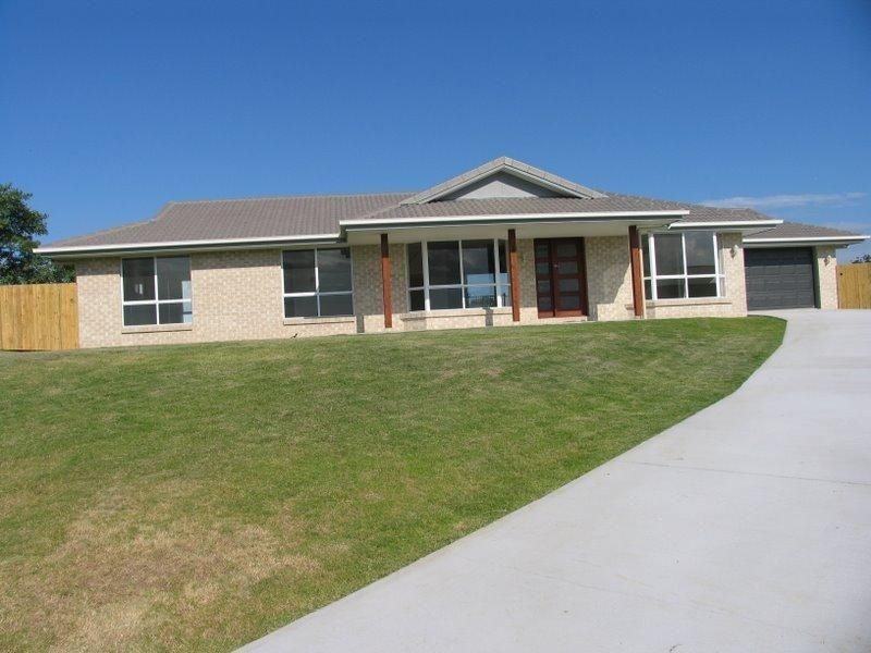 20 Directors Circuit, Jones Hill QLD 4570