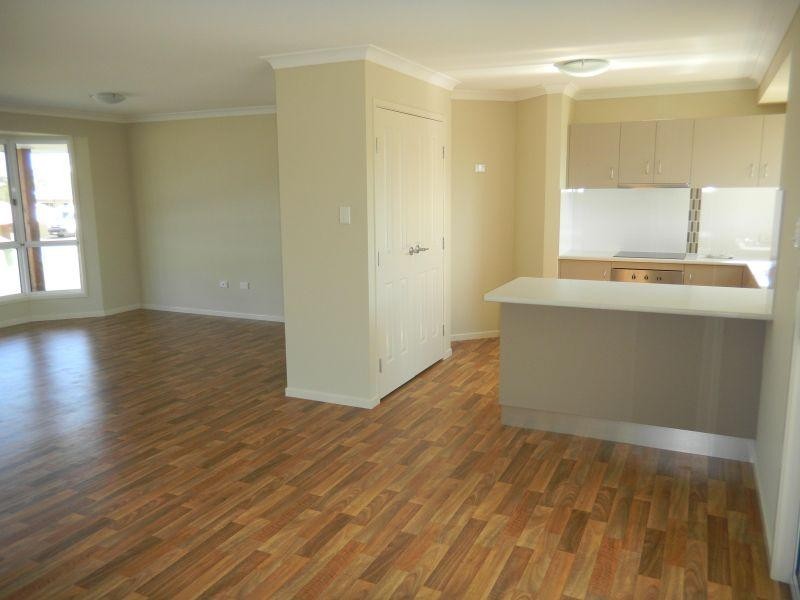 20 Directors Circuit, Jones Hill QLD 4570
