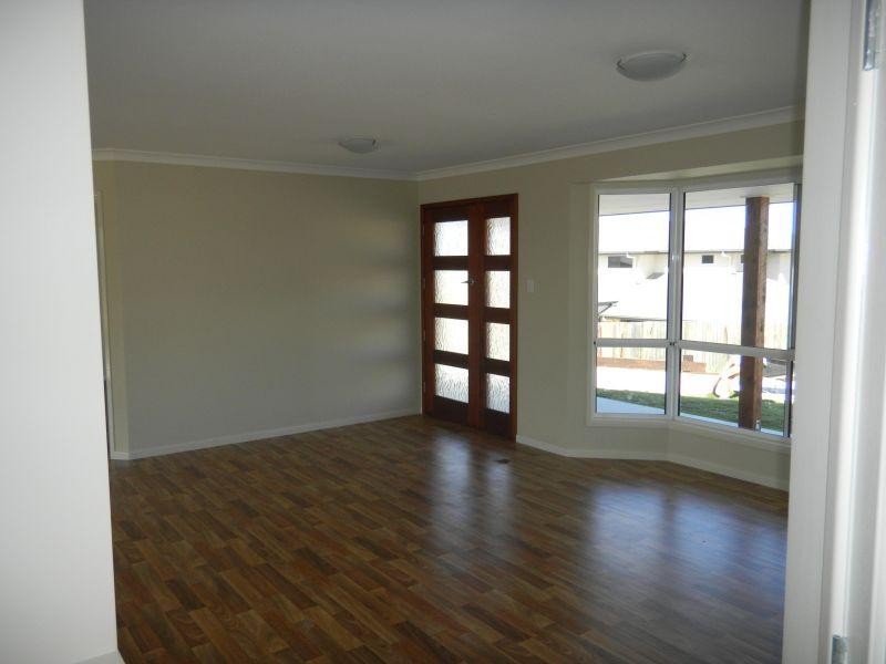 20 Directors Circuit, Jones Hill QLD 4570