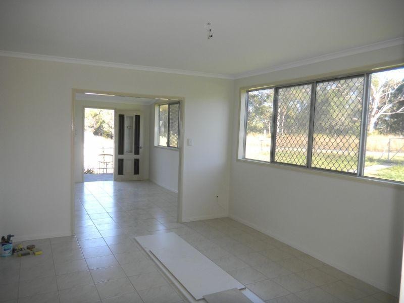 173 McIntosh Creek Road, Jones Hill QLD 4570