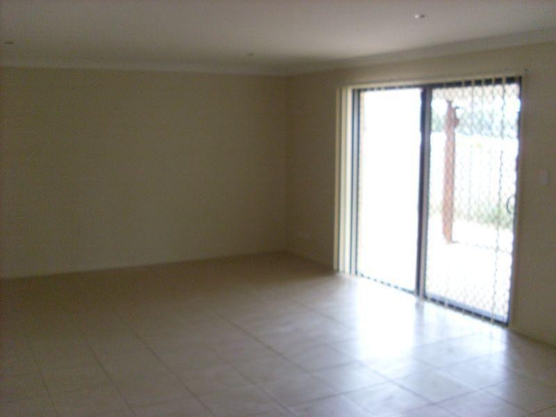 33 Ridgeview Drive, Gympie QLD 4570