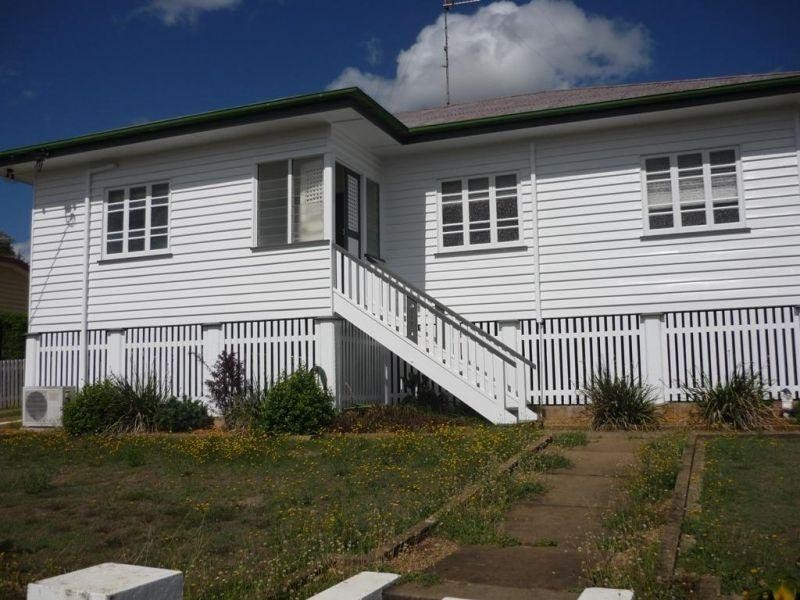 39 Elizabeth Street, Gympie QLD 4570